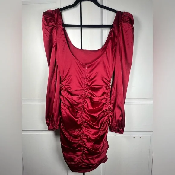 NWT Revolve’s More To Come Blaire Mini Dress Ruched Puff Sleeve Satin Red Sz S - Picture 3 of 9